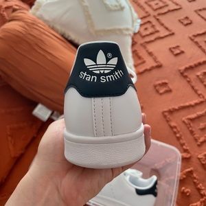 Adidas Women’s Stan Smith Shoes Size 7.5 Navy Blue